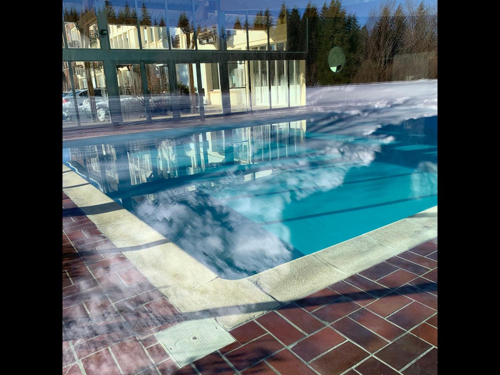 Chalet L'Embellie - Chalet Avec Piscine Partagee Saint-Laurent-en-Grandvaux المظهر الخارجي الصورة